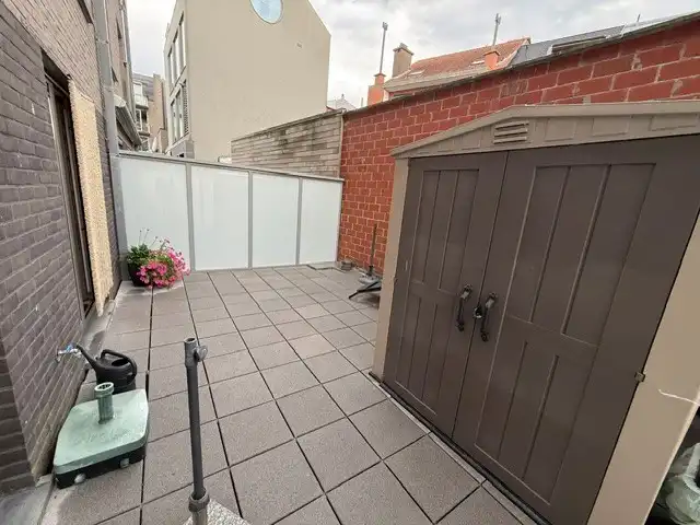Ruim en toegankelijk 2-slaapkamerappartement met terras in Waregem foto 20