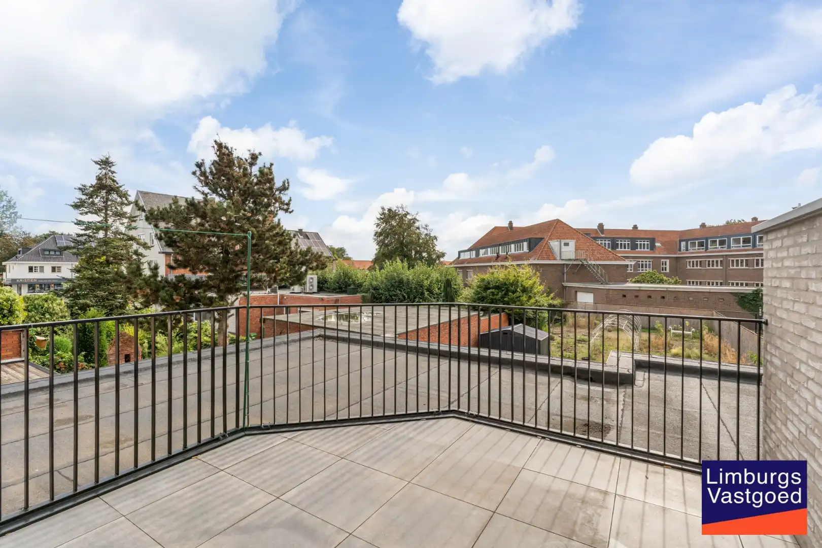 Appartement (80m²), 2 slpk, 2 ruime terrassen, autostaanplaats + kelderberging foto 13