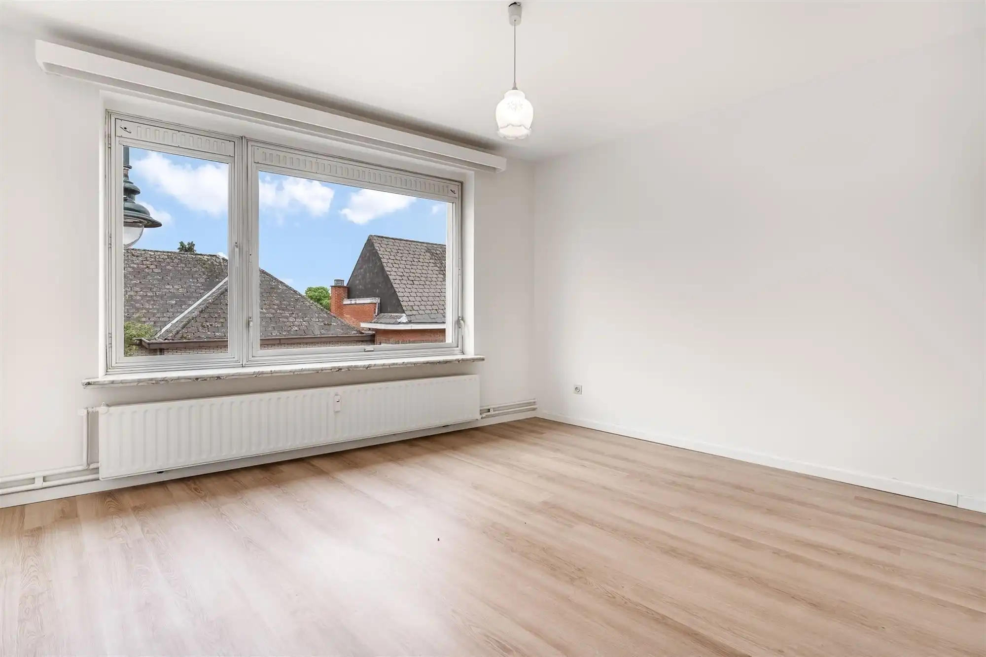 INSTAPKLAAR APPARTEMENT MET 2 SLPKS EN LIFT IN CENTRUM BALEN foto 9