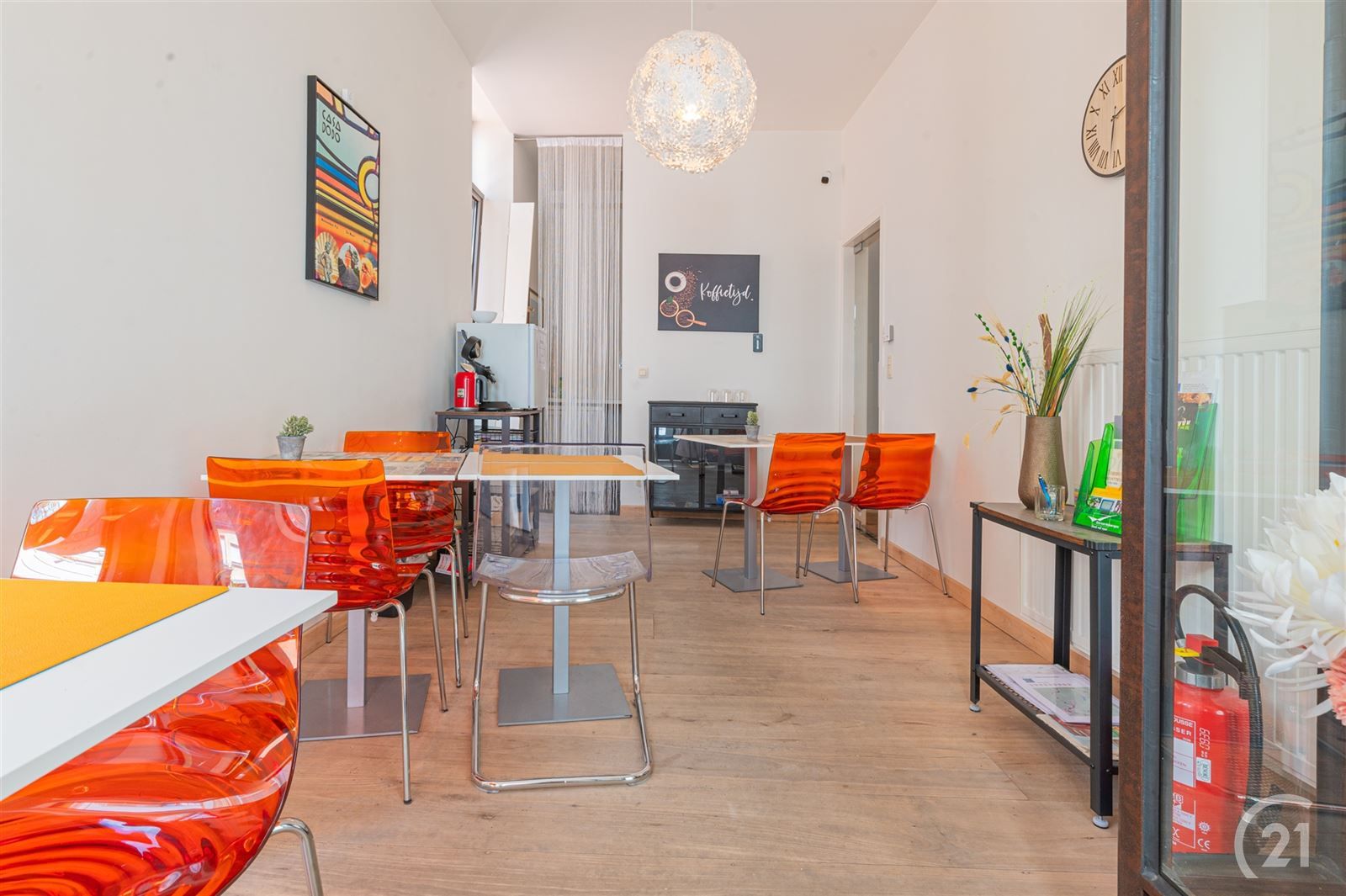 Prachtig commercieel pand (B&B EN  appartement) EN privé woning foto 2