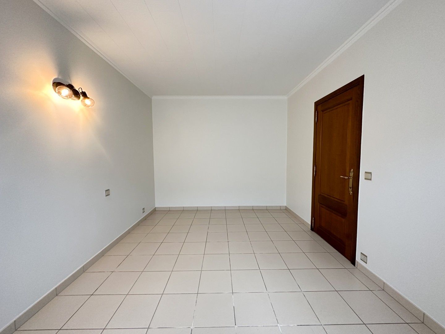 Charmante bungalow met 3 slaapkamers op toplocatie in Tielt! foto 9