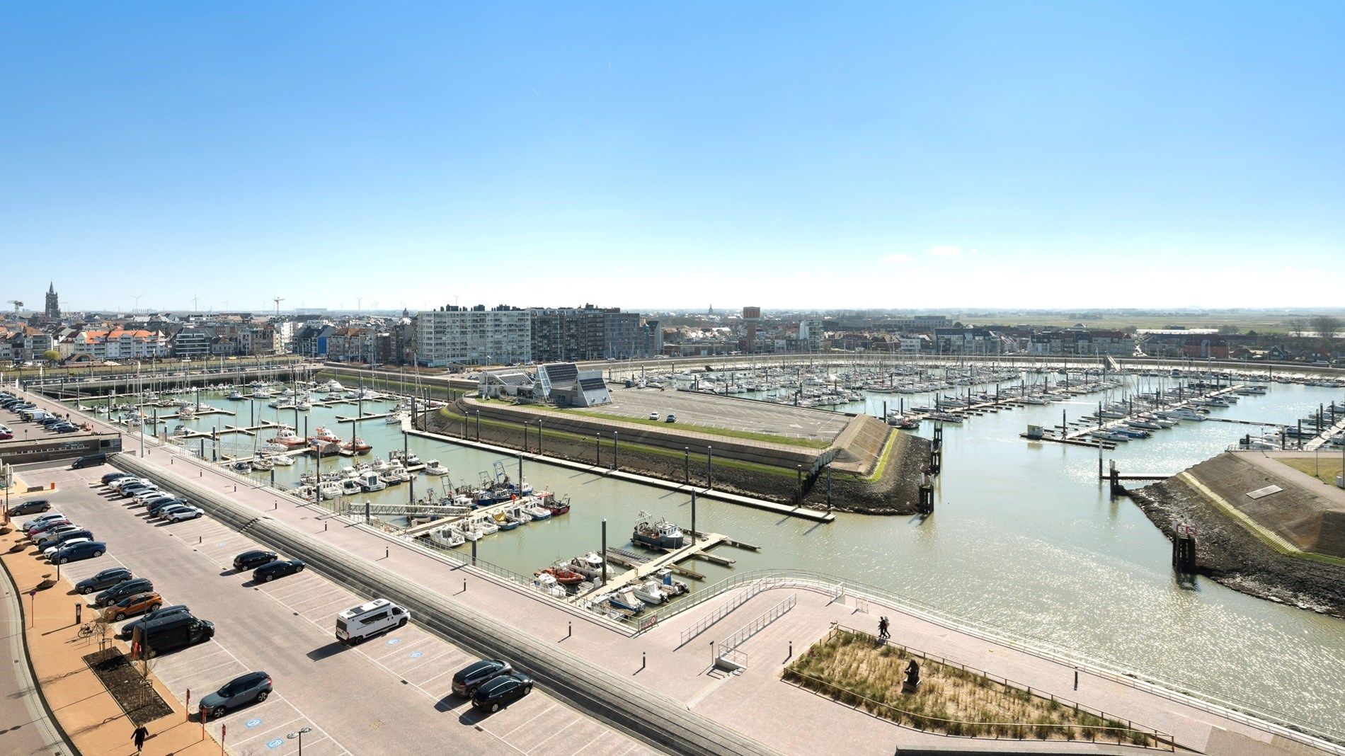 Uniek appartement met indrukwekkende zichten te Blankenberge foto 2