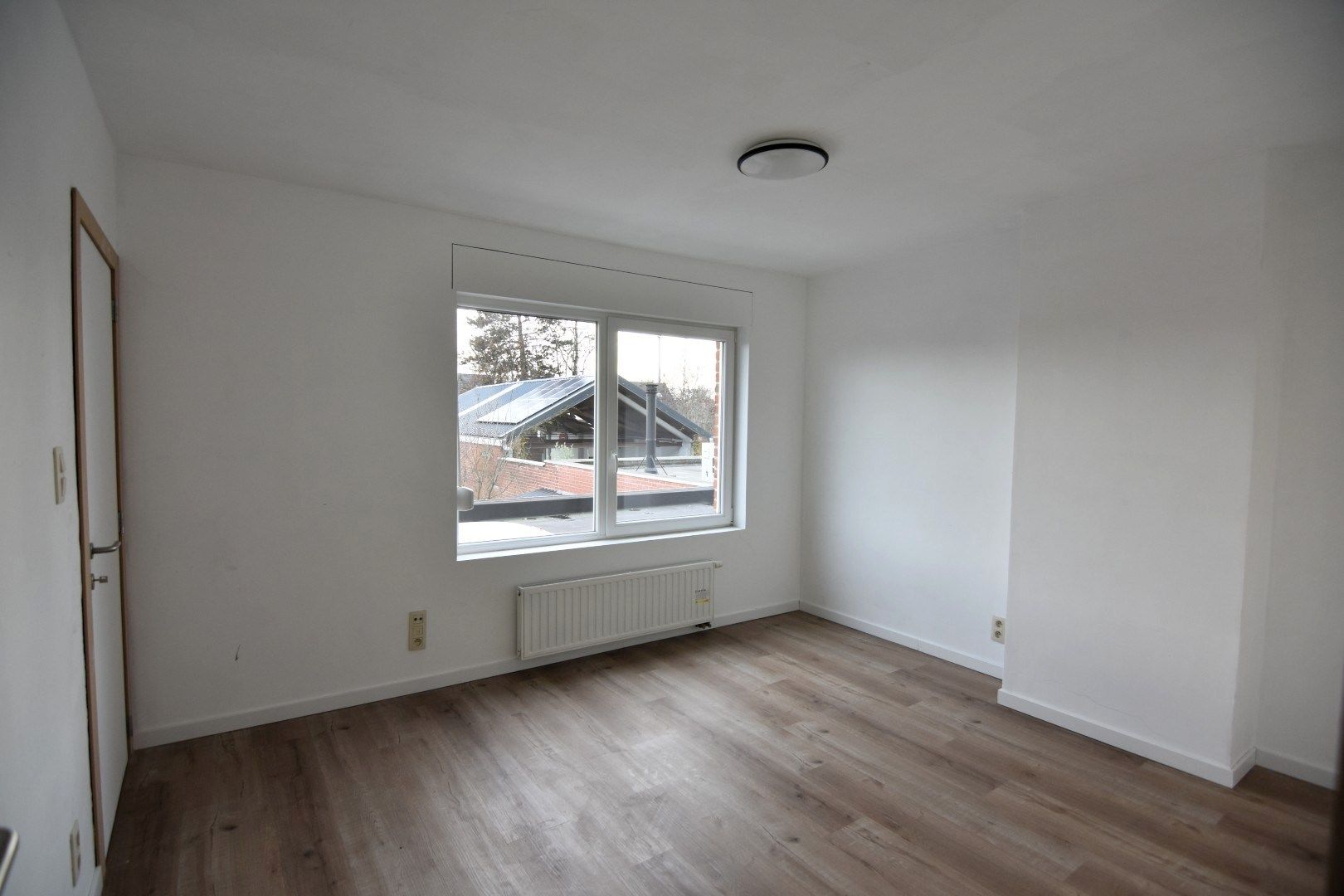 Ruime 3-slpk woning met grote tuin foto 17