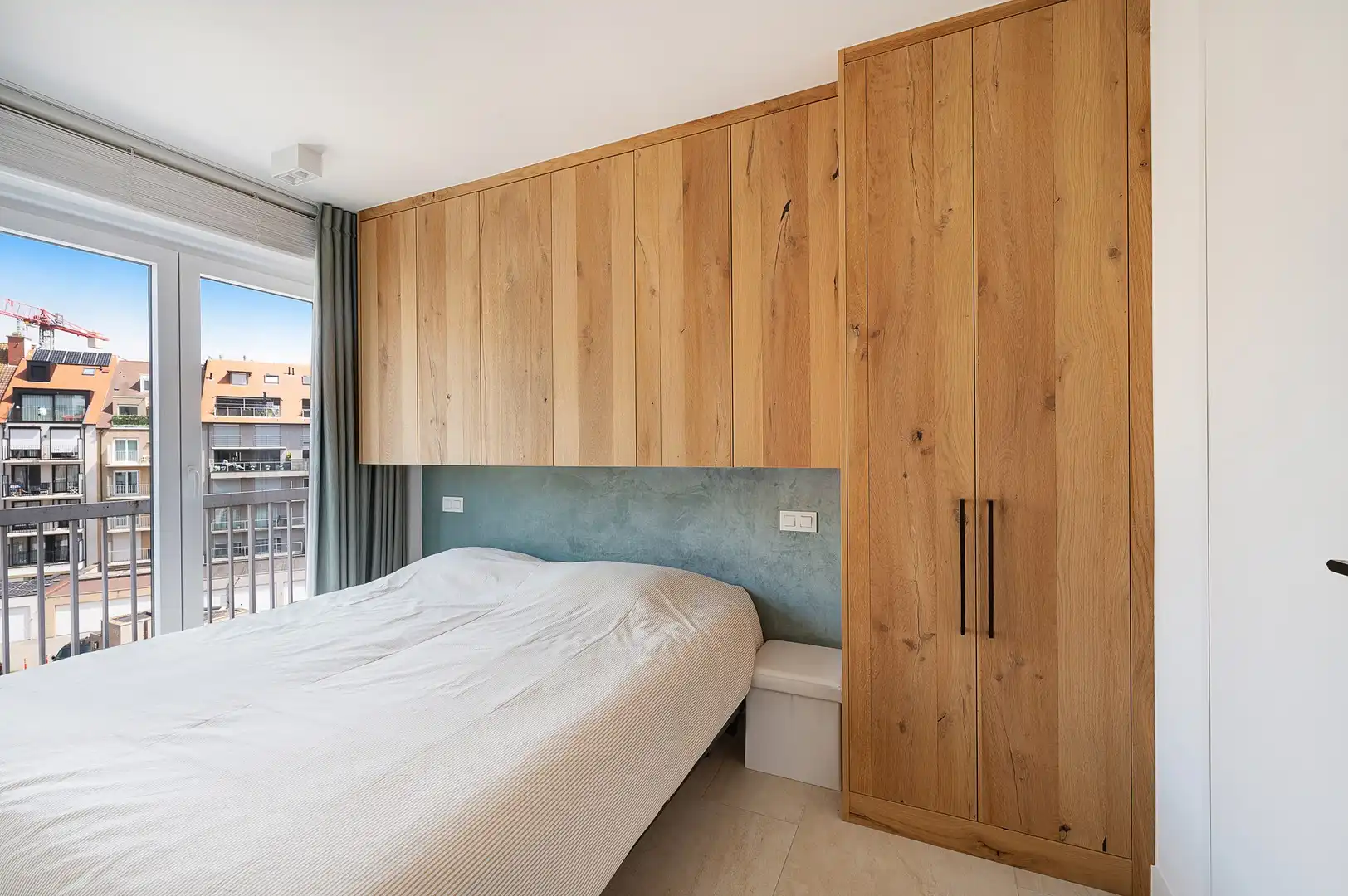 Instapklaar gemeubeld appartement met zeezicht. foto 24