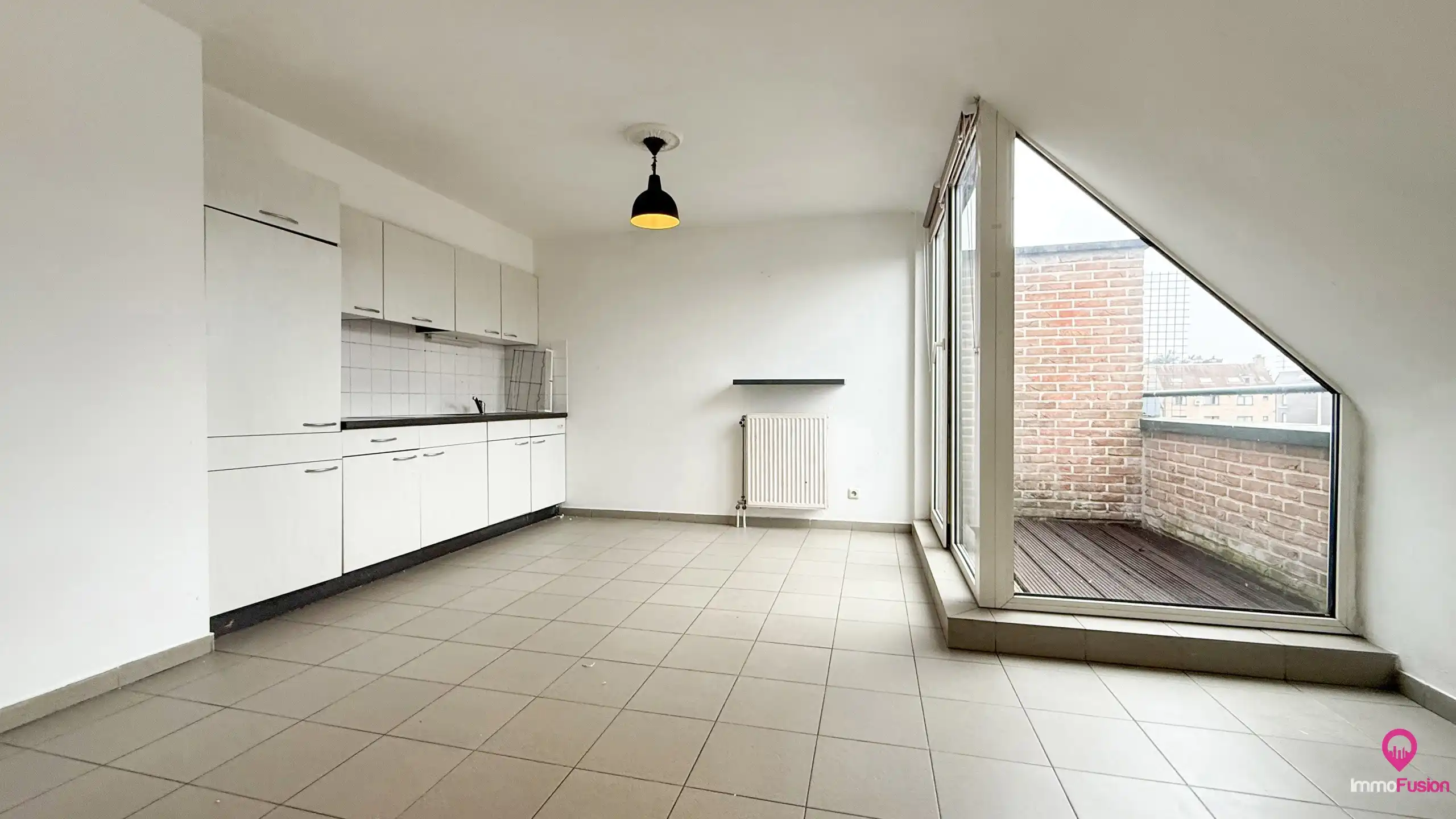 Dakappartement met 2 slpks, terras en parkeerplaats! foto 7