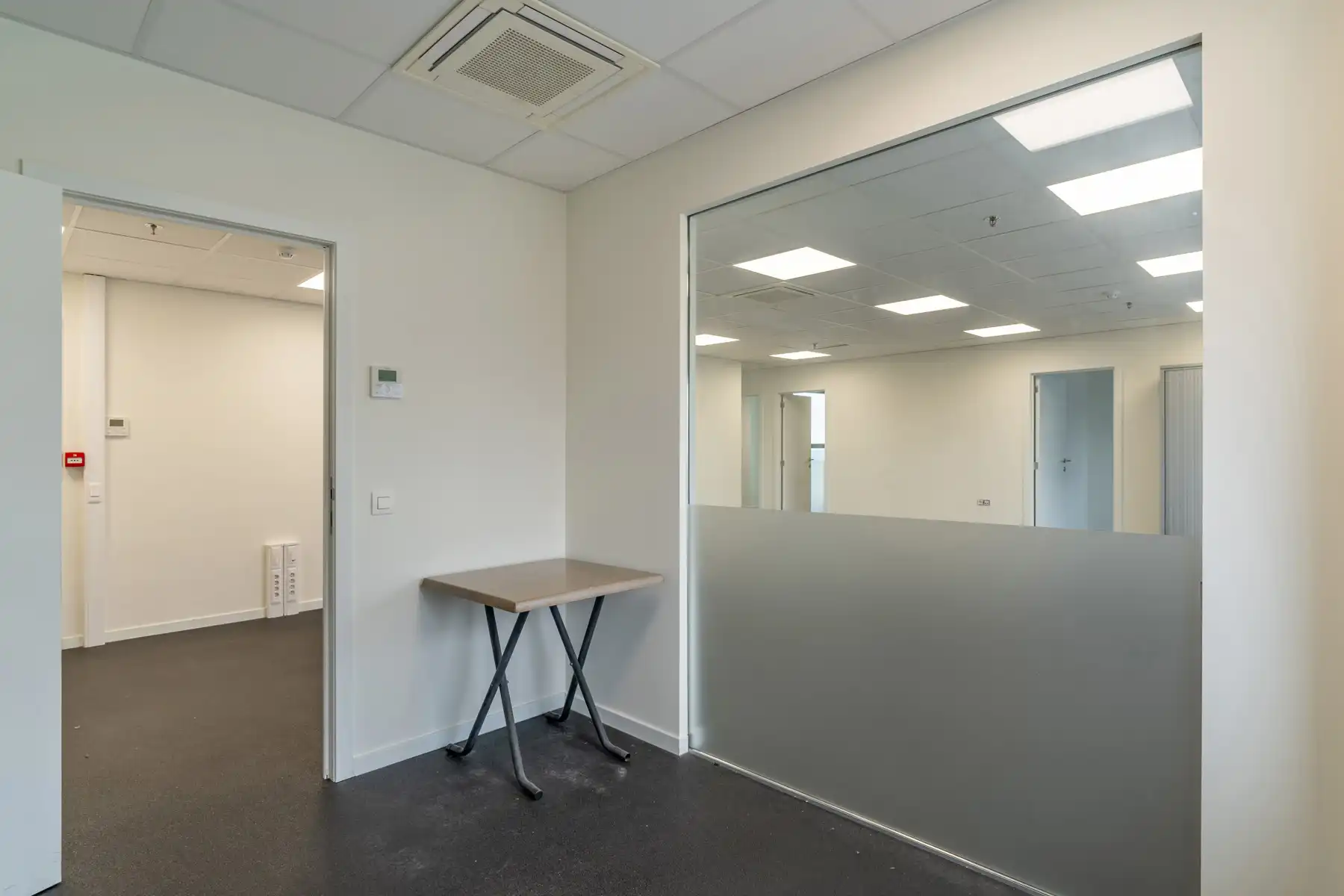 Instapklare kantoorruimte te huur in Radisson Toren foto 8