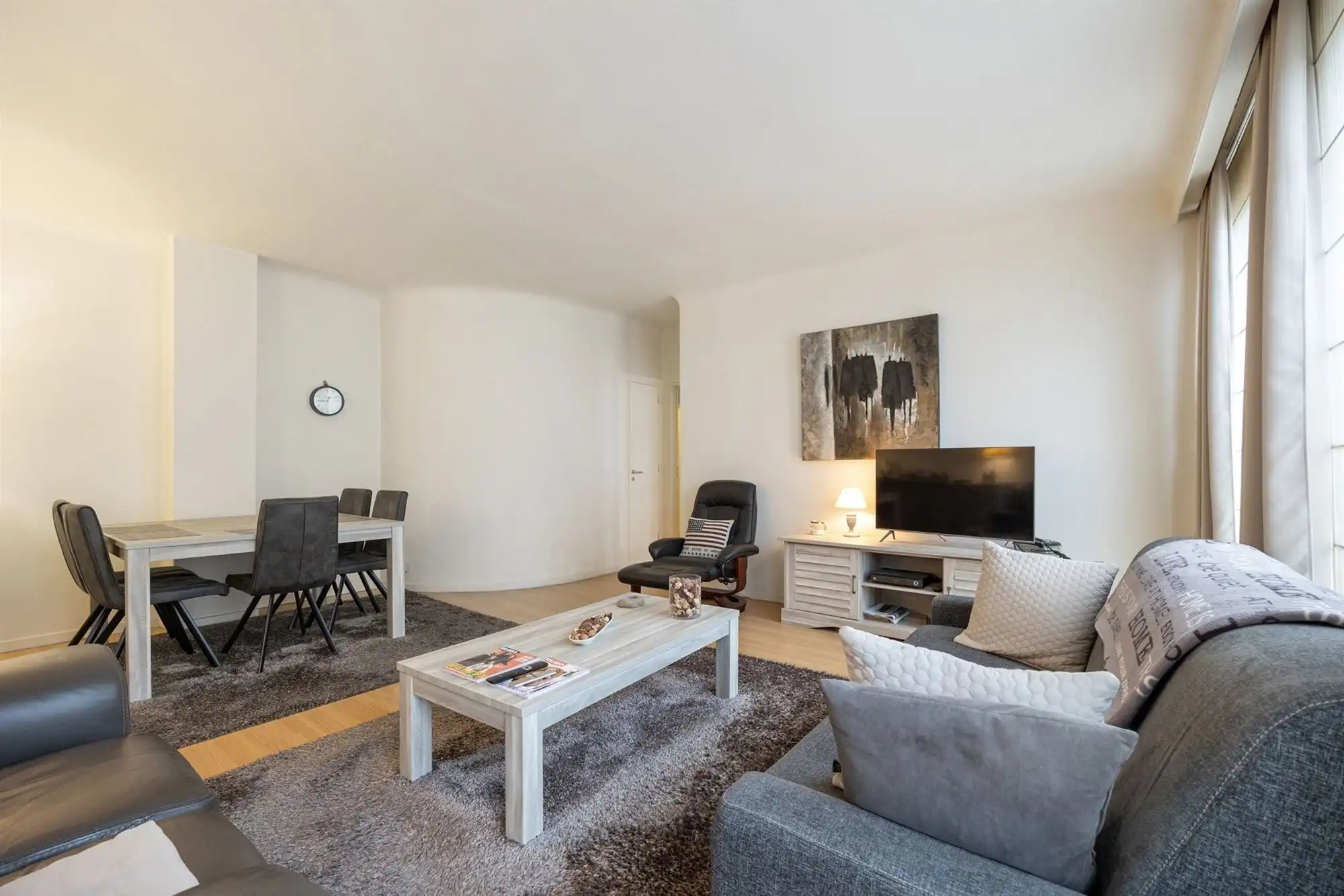 Appartement met 2 slpkmrs. aan het Theaterplein foto 9