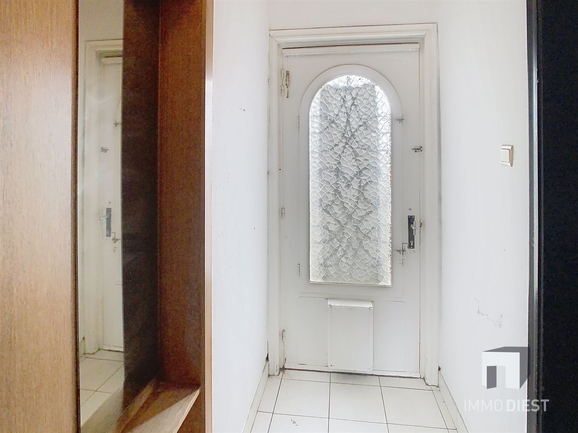 2 te renoveren woningen foto 6