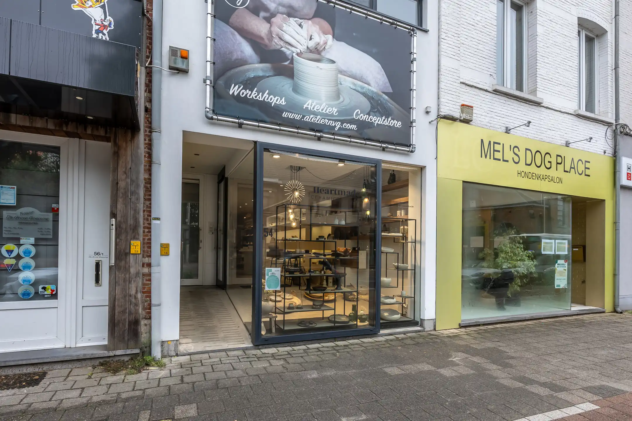 Handelsgelijkvloers met veel potentieel in Sint-Antonius foto 2