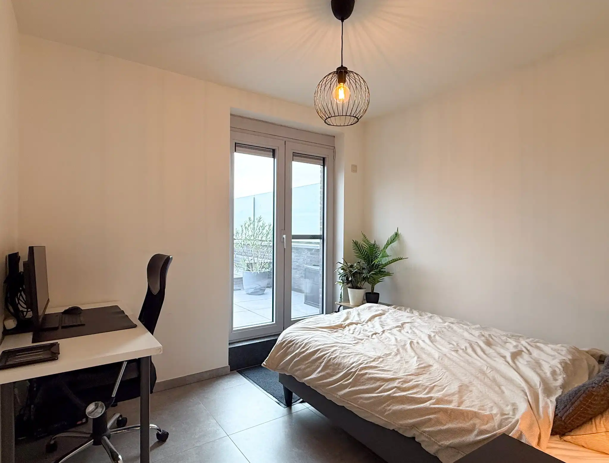 Recent appartement in Melsele met twee slaapkamers, groot terras en carport foto 6