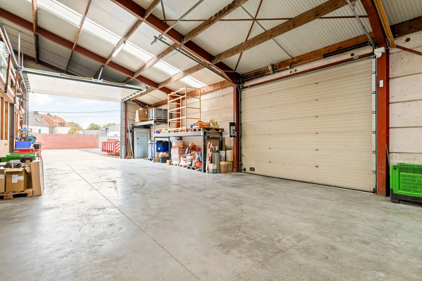 Vernieuwd magazijn (ca. 570m²) op een ruim perceel van 1608m² - Kortemark foto 5