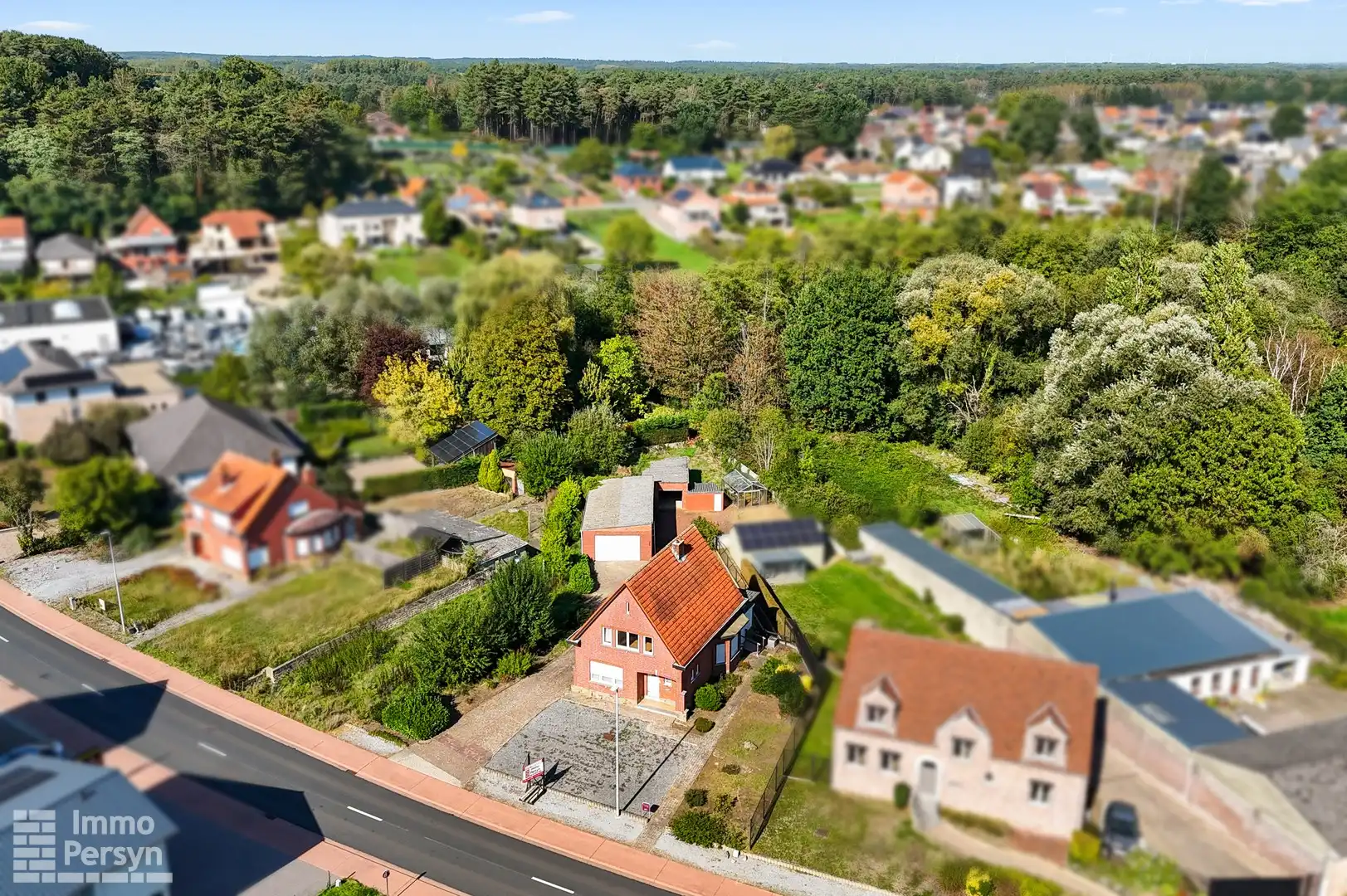 Woning met loods op een commerciële ligging foto 38