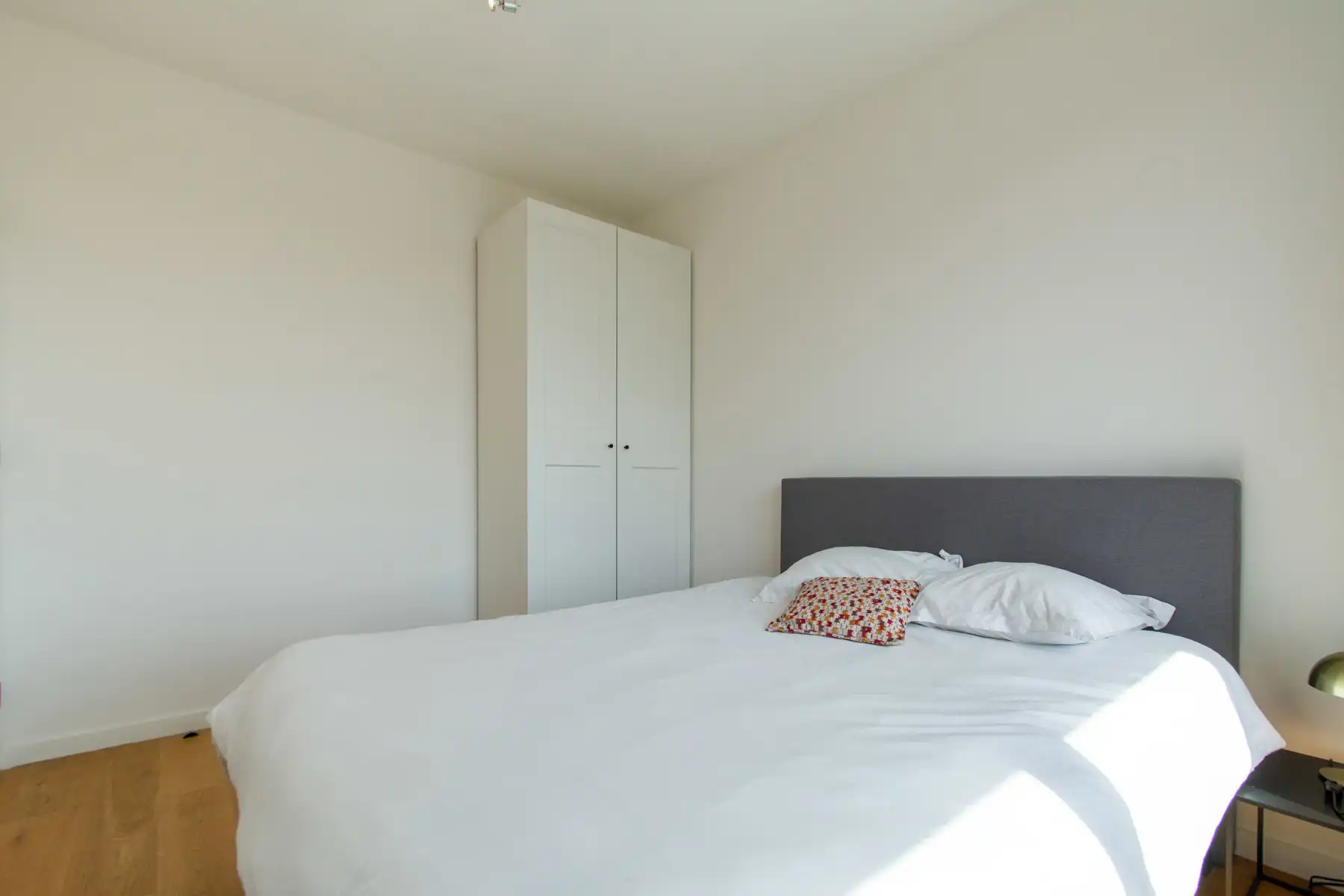 Prachtig gemeubeld 2-kamer appartement met TERRAS foto 11