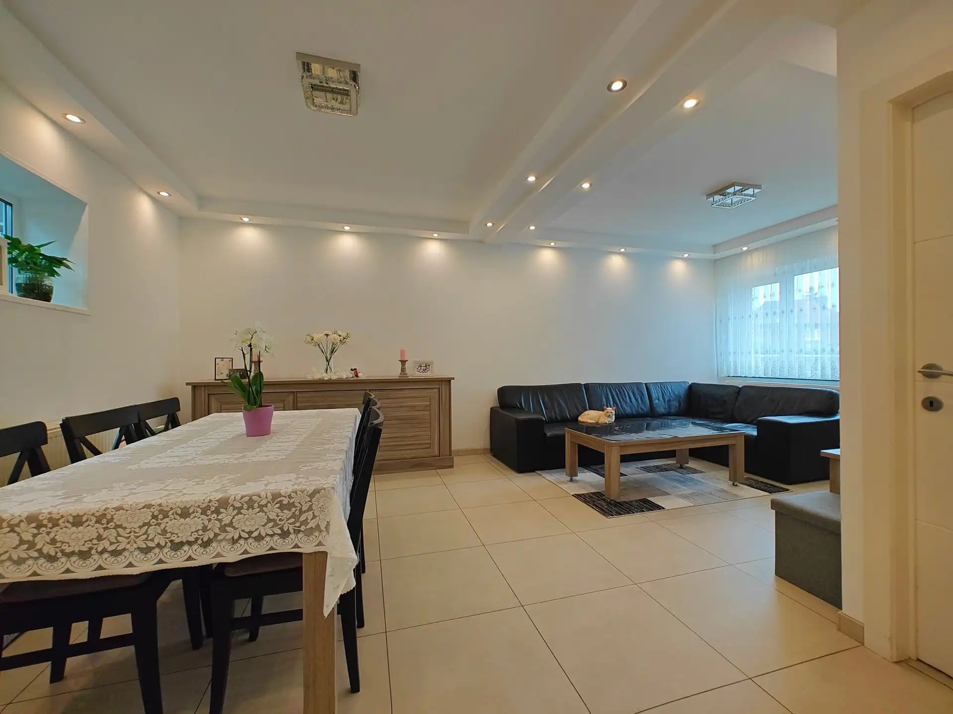 Instapklare woning met 3 slaapkamers  foto 10