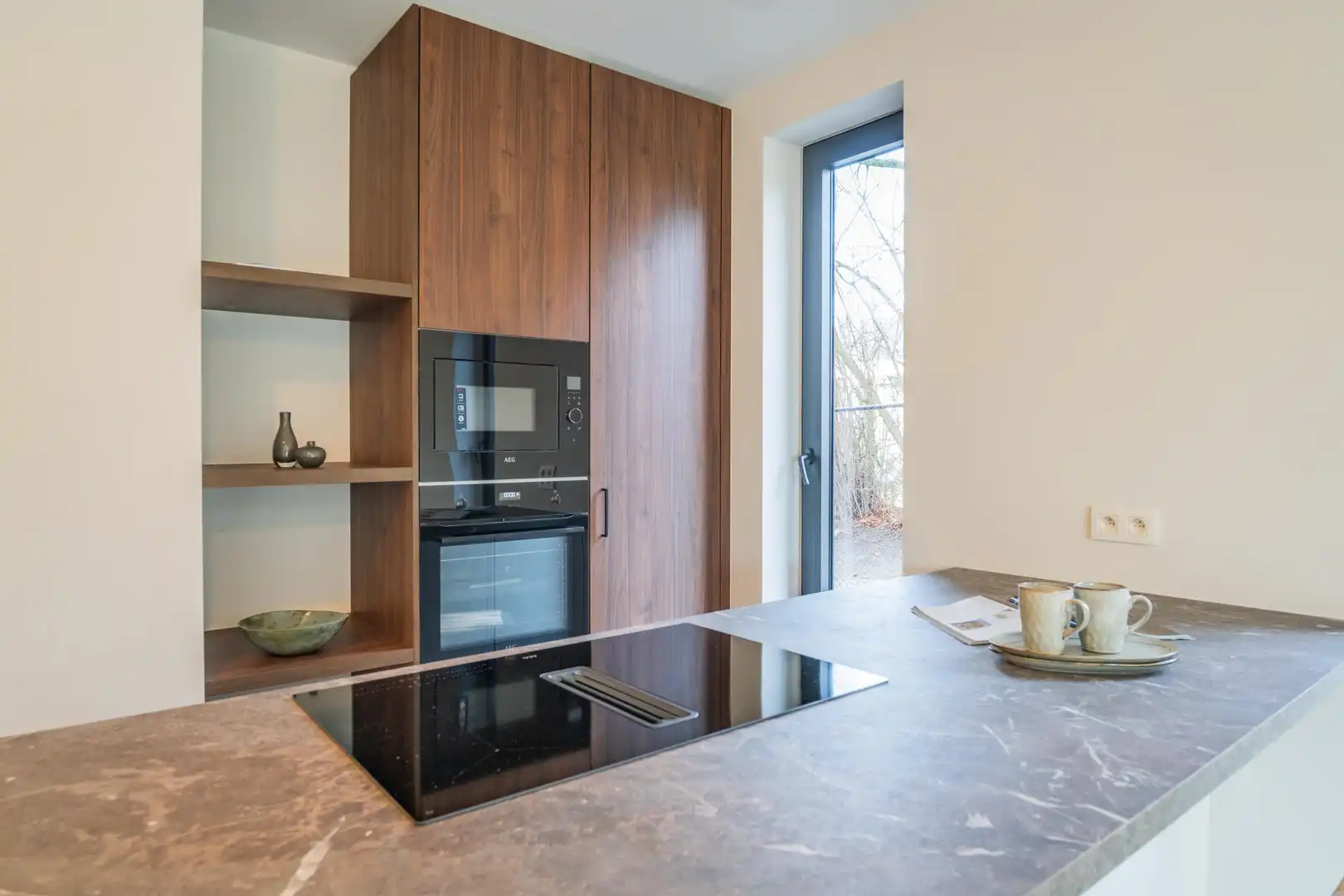 Stijlvol en instapklaar appartement op gelijkvloers. foto 5