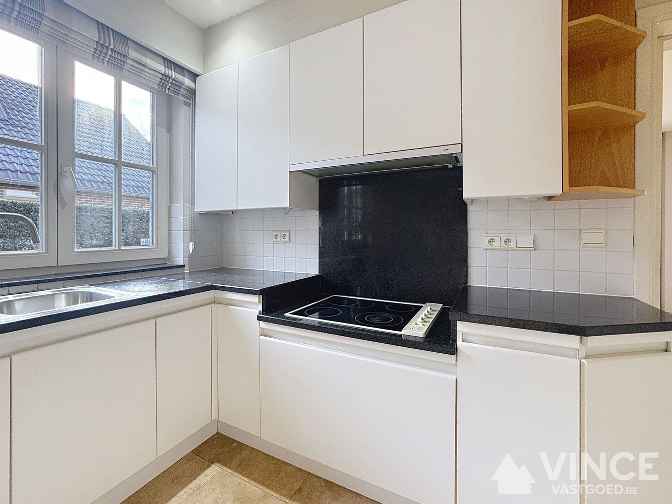 Instapklare gezinswoning met zonnige tuin in rustige doodlopende straat foto 7