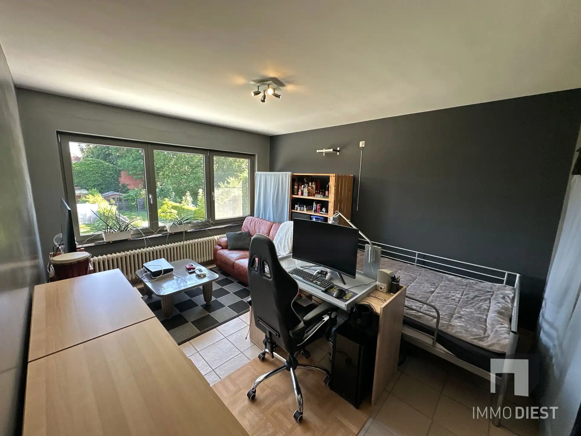 Zonnige woning met 3 slpks, garage en tuin foto 15