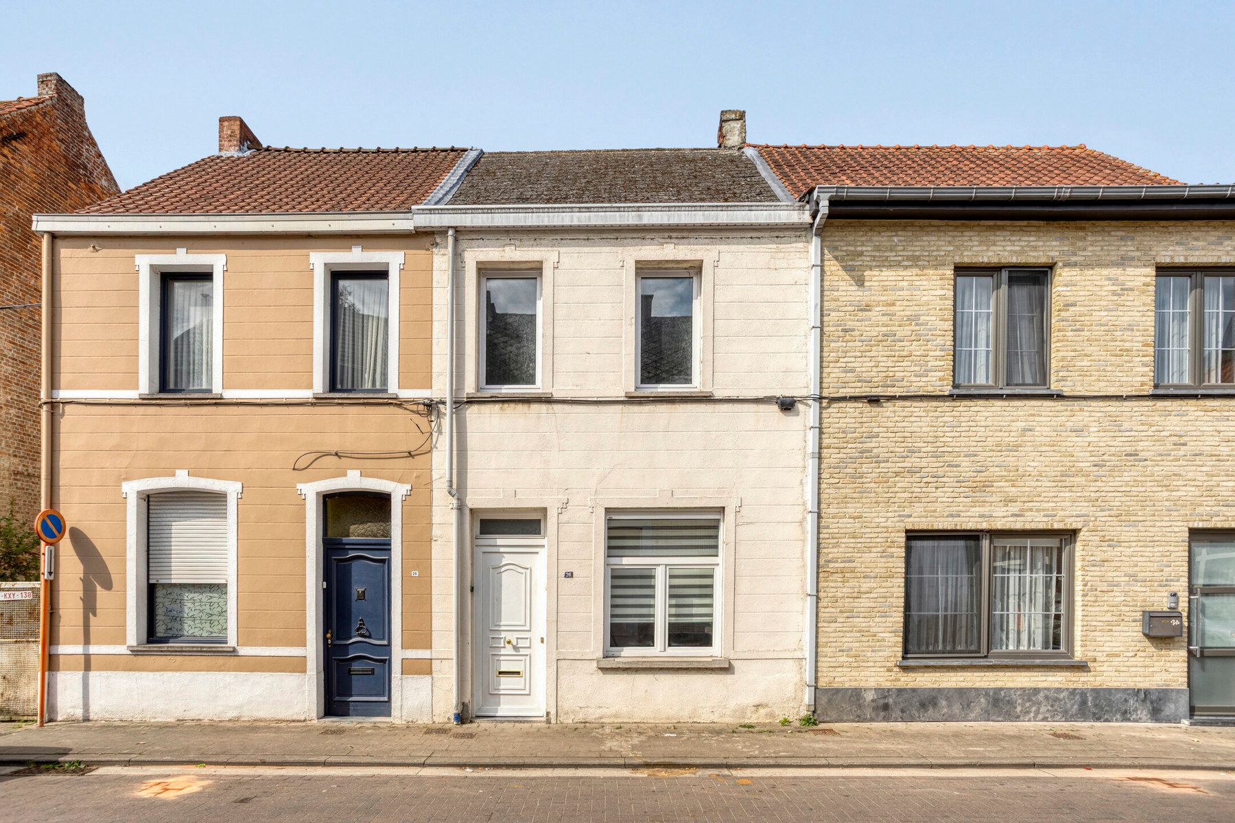 Op te frissen woning met potentieel in Zele foto 19