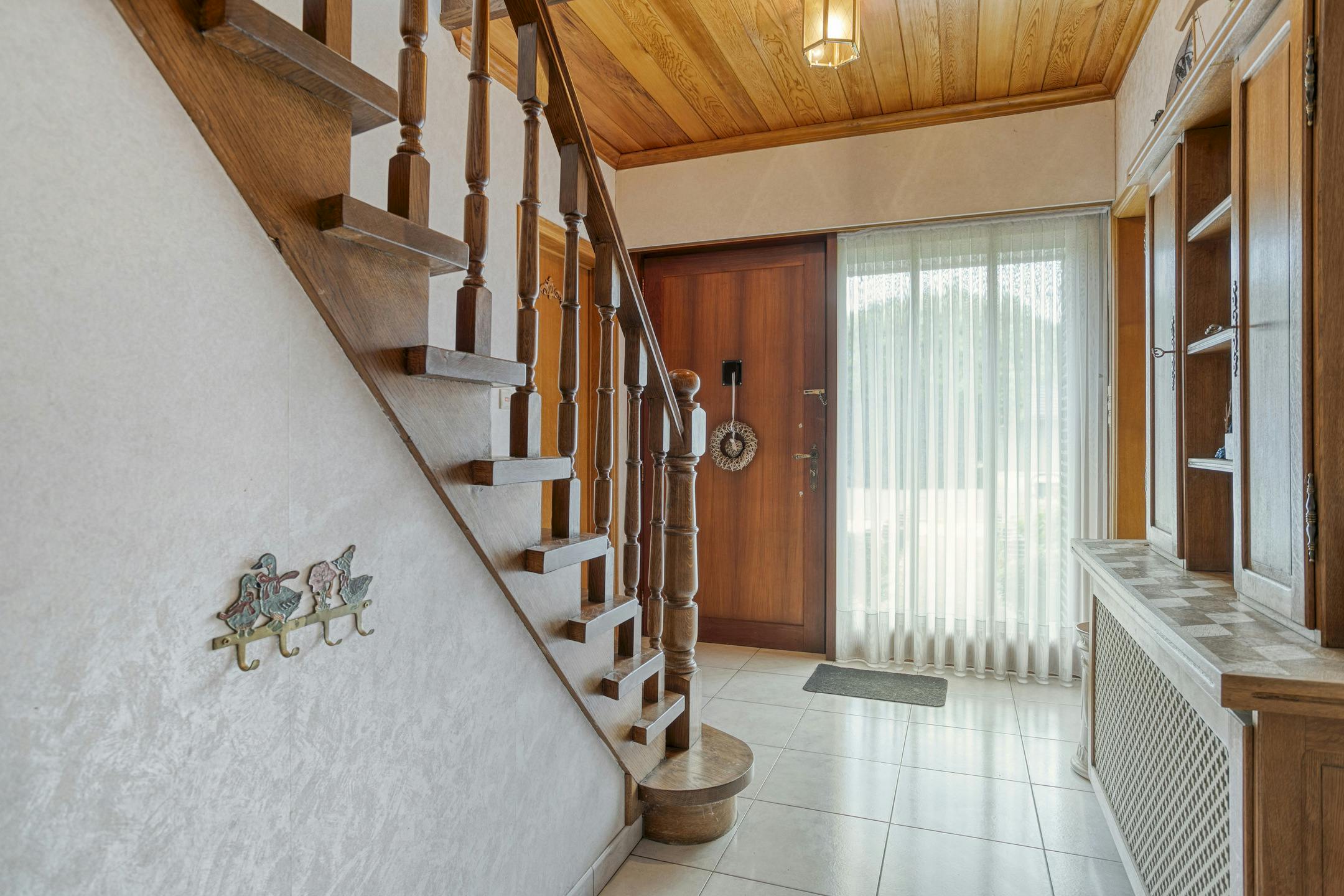 Alleenstaand huis met 5 kamers en atelier te koop in Waregem foto 22