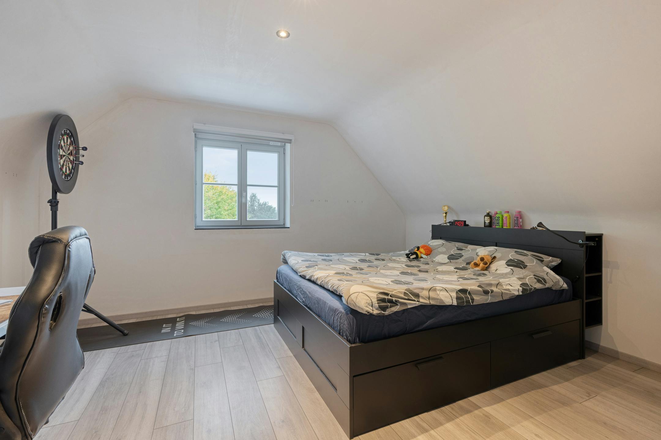 Recente halfopen woning te koop in Rozebeke (Zwalm) foto 13