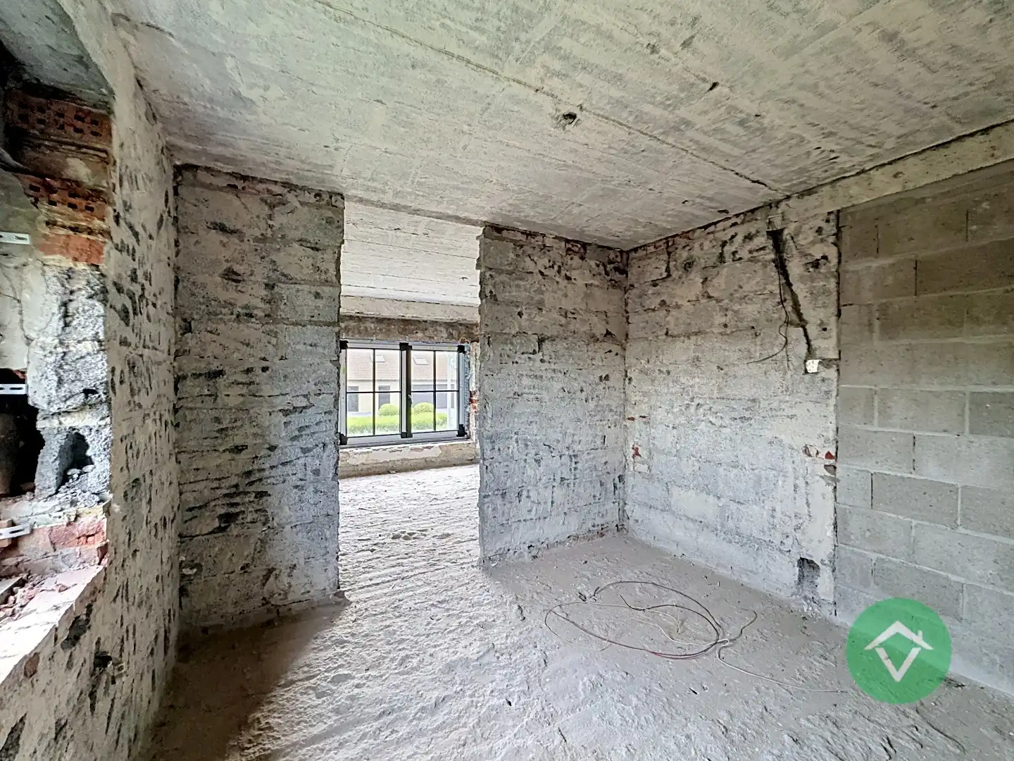 Alleenstaande statige woning met tuin te Veldegem foto 15