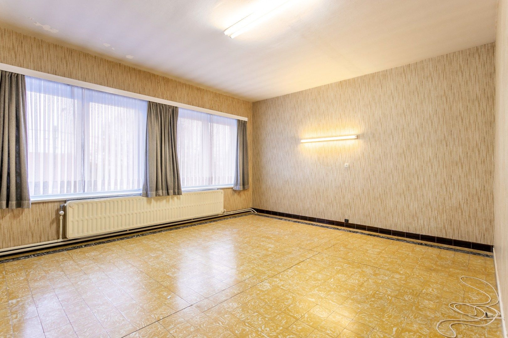 Karaktervolle woonst met 5 slaapkamers, ruim perceel en mogelijkheden voor vrij beroep foto 24