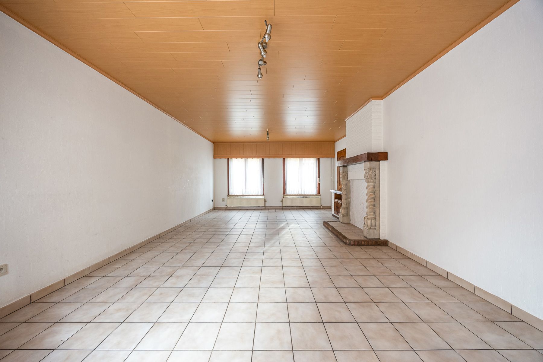 Verzorgde woning op toplocatie op 652m2 foto 6