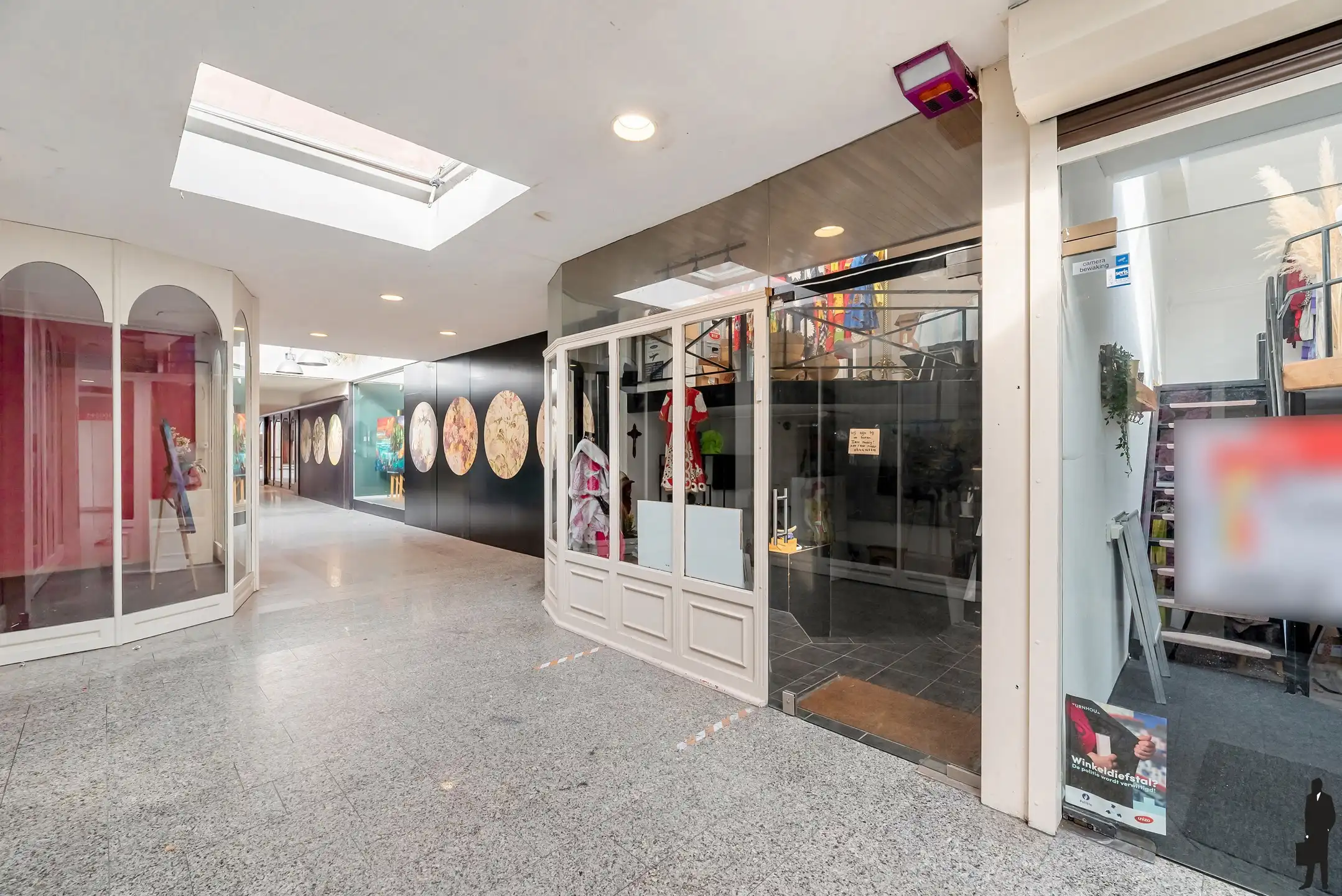 4 winkelpanden in de Vivaldi Galerij in Turnhout ! foto 6