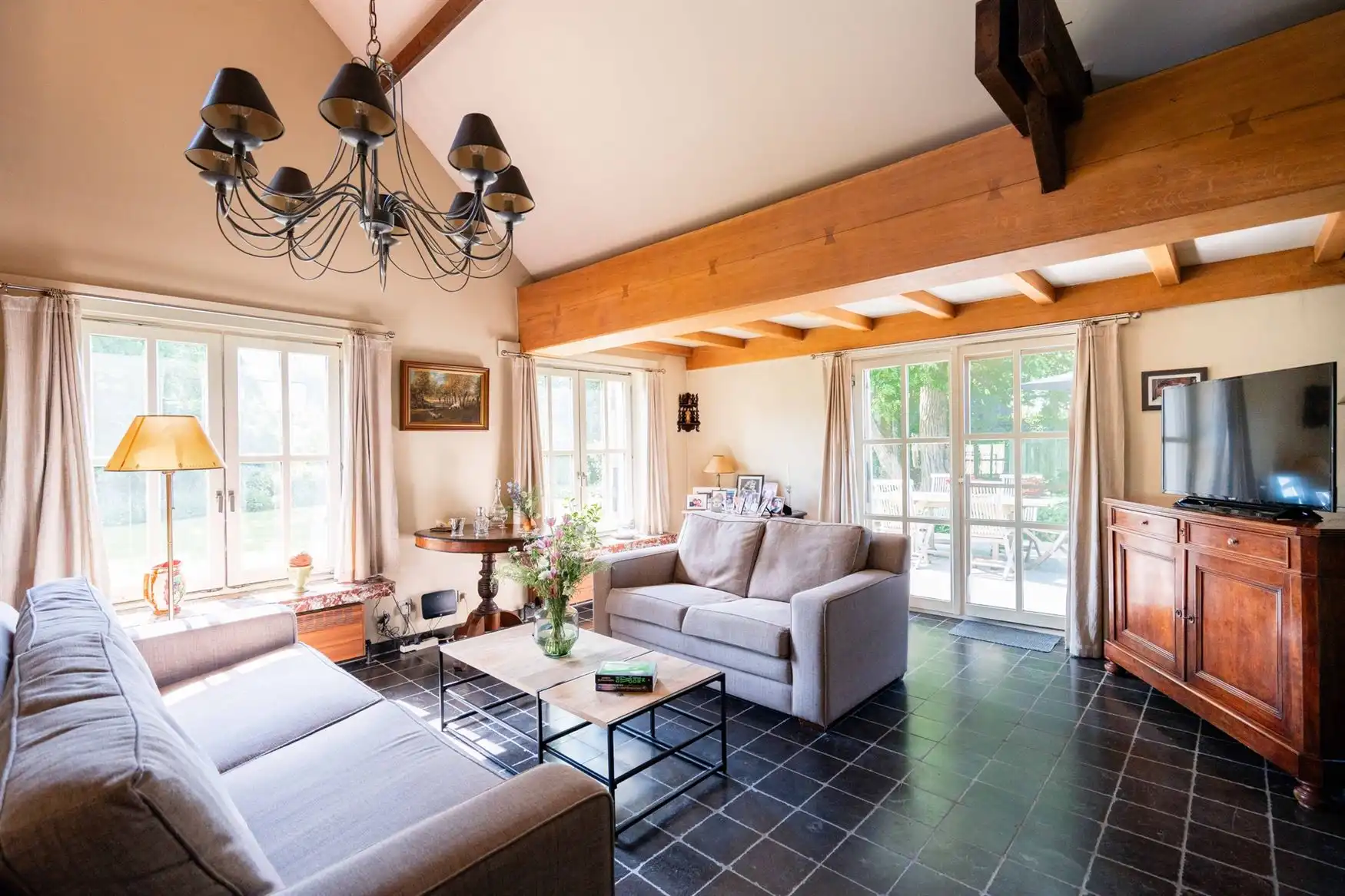 Karaktervolle villa op toplocatie nabij Vinderhoutse Bossen foto 12