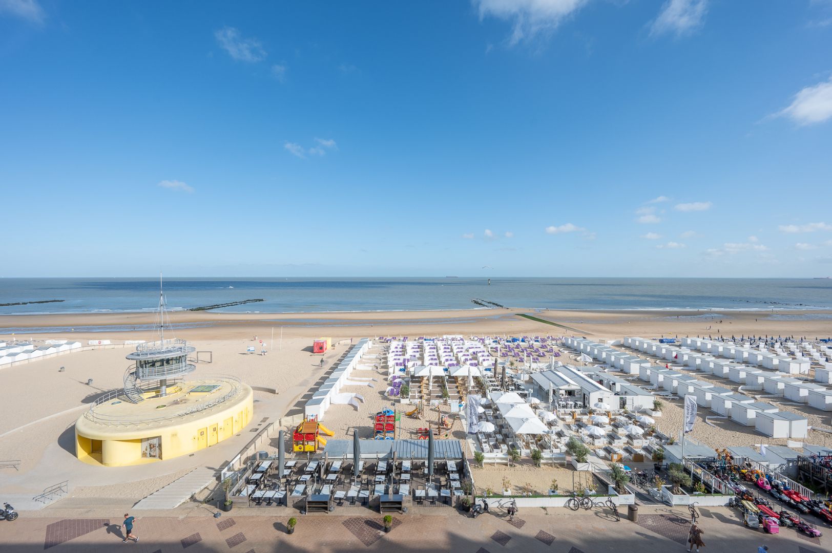 Sfeervol appartement met uitzonderlijk karakter op de Zeedijk foto 22