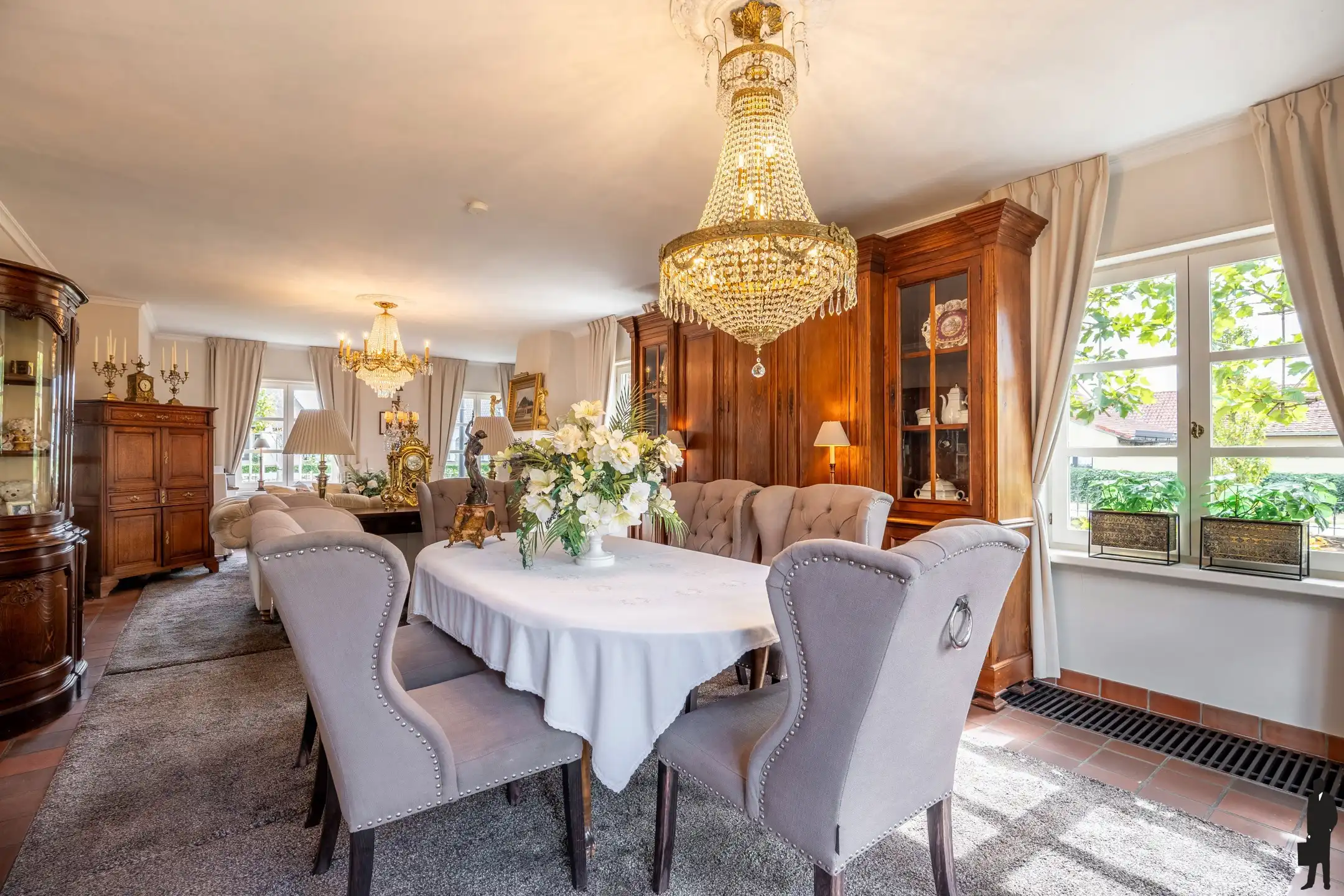 Riante villa met 3 tot 4 slpks. en westtuin op 1.353m² foto 9