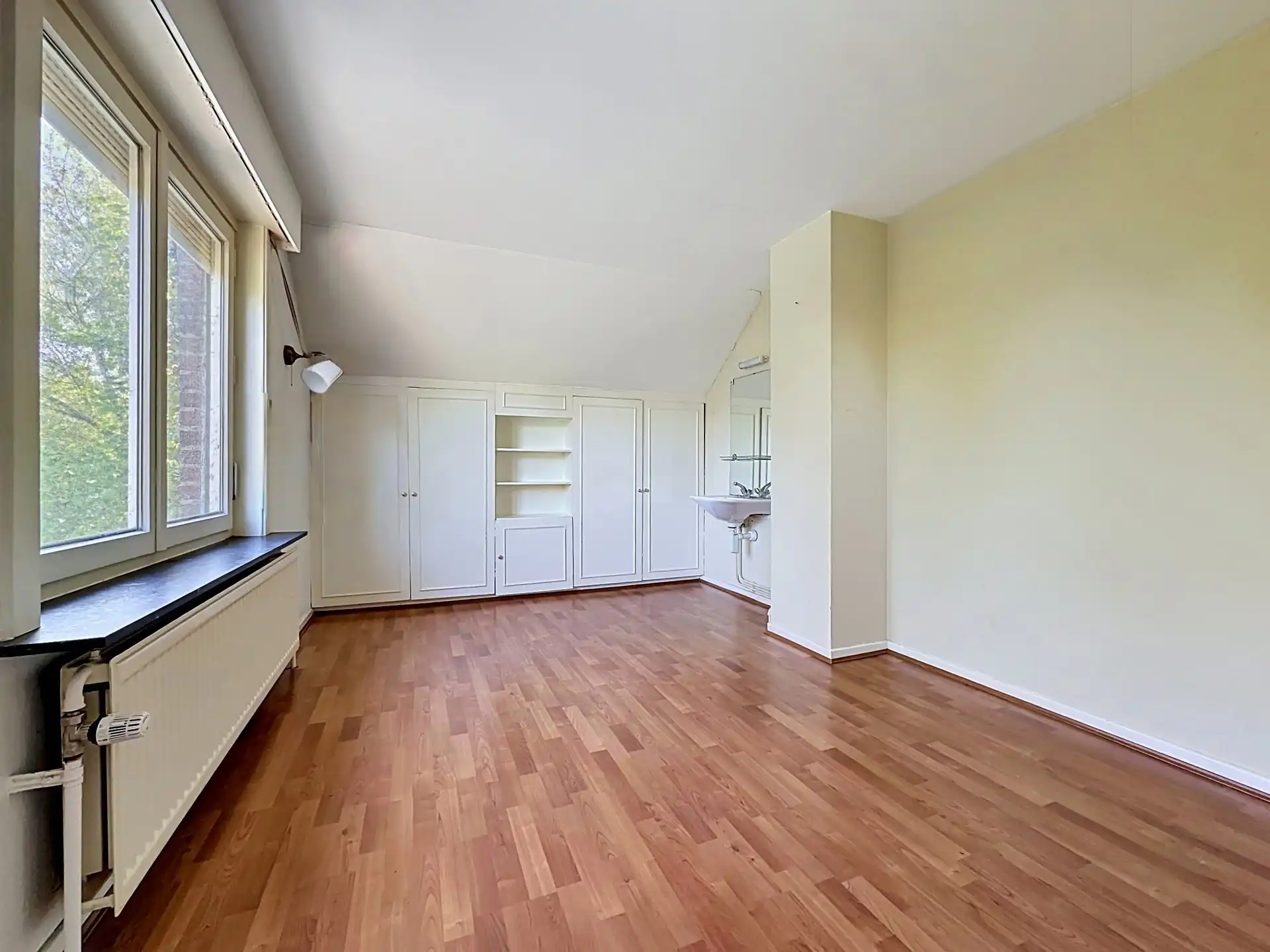 VILLA MET CHARME - DISCREET GELEGEN MET PRIVATIEVE WEG foto 16
