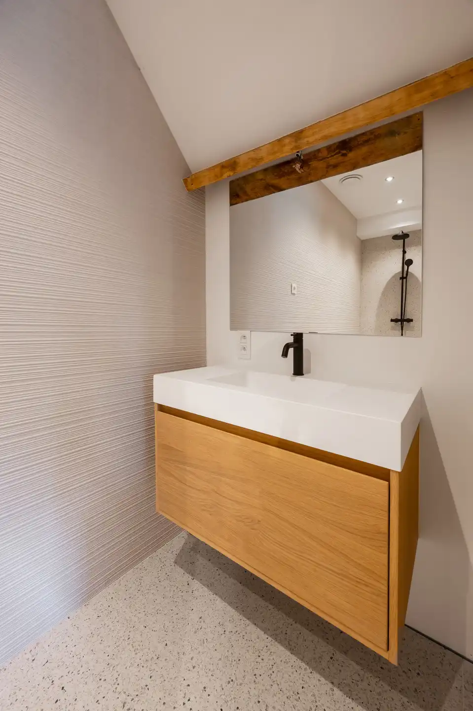 Luxe gerenoveerde villa (EPC A) op riant hoekperceel foto 42