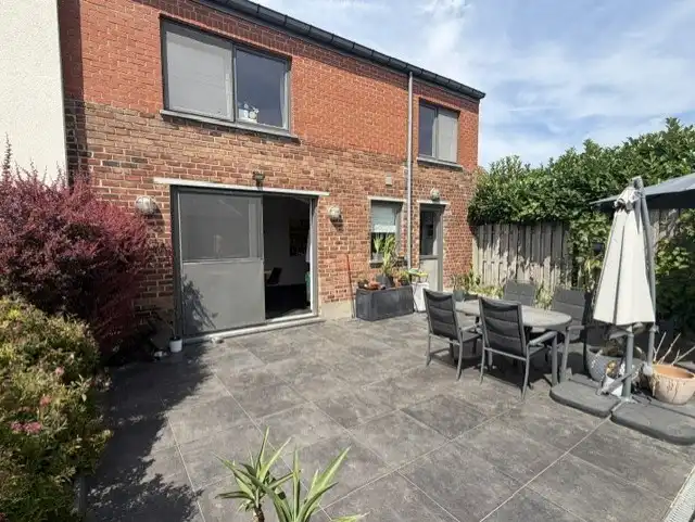 Woning te huur met 3 slaapkamers, terras, tuin en tuinhuis foto 20