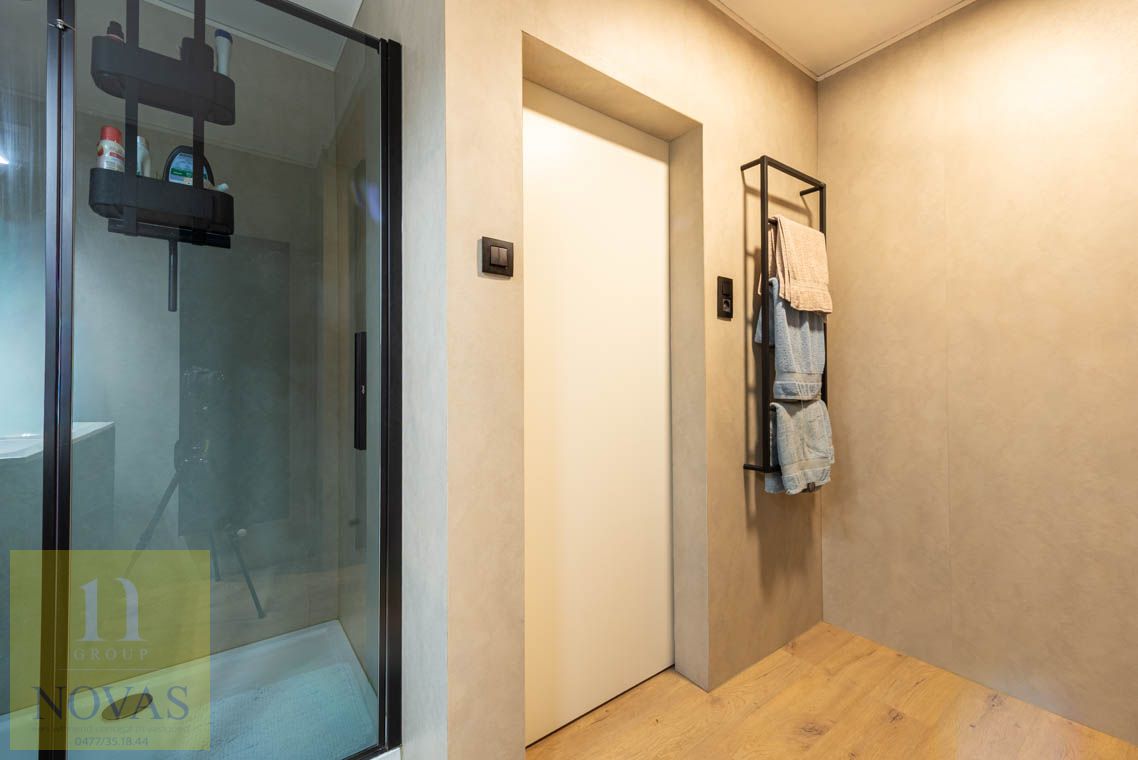 Gezellige woning met 3 slaapkamers, fijne woonkamer en diepe tuin foto 15