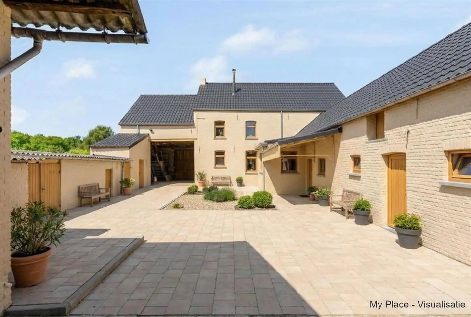 Hoofdfoto van de publicatie: Te renoveren vierkantshoeve met weilanden