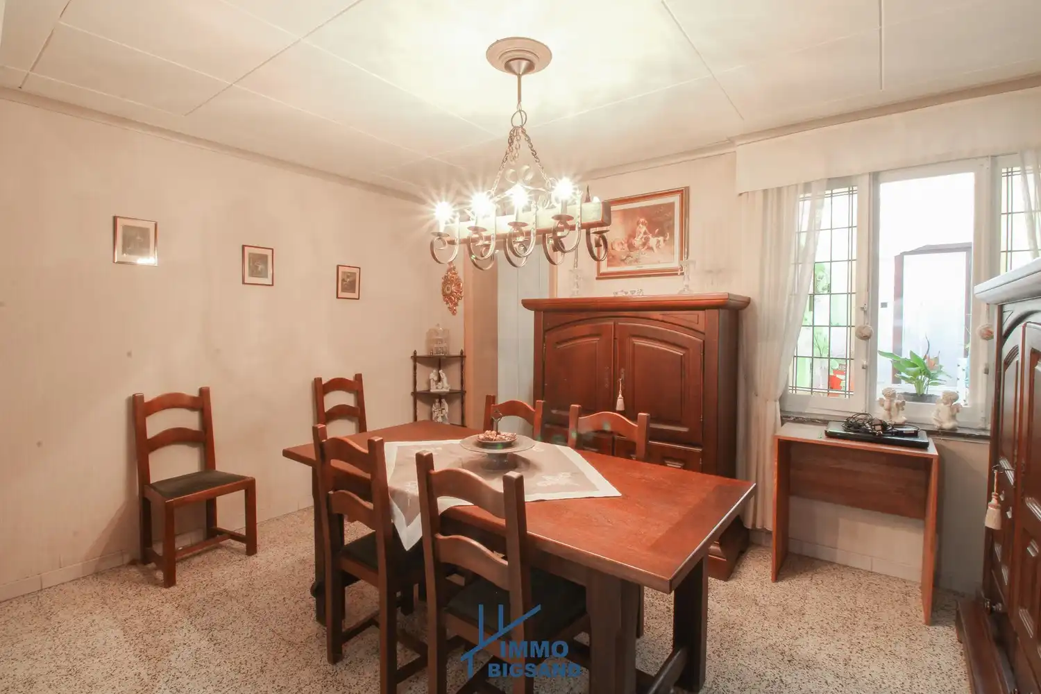 Te renoveren woning met uitweg te koop te Rekkem foto 8