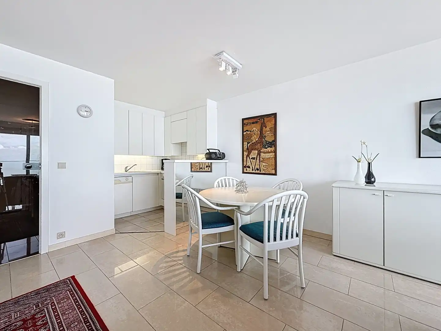 Ruime studio met een adembenemend zeezicht foto 7