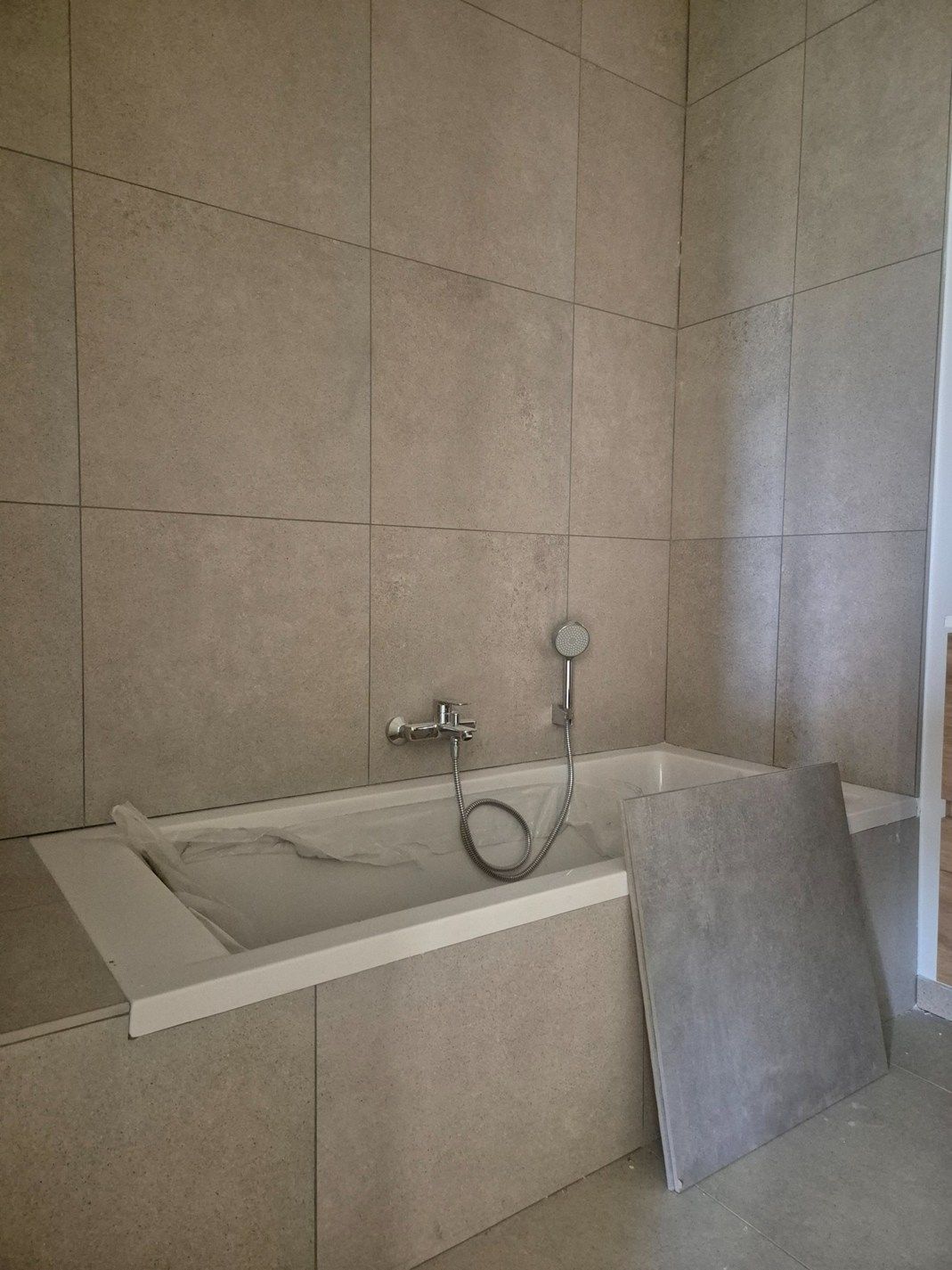 Nieuwbouwwoning met 3 slaapkamers en tuin foto 11