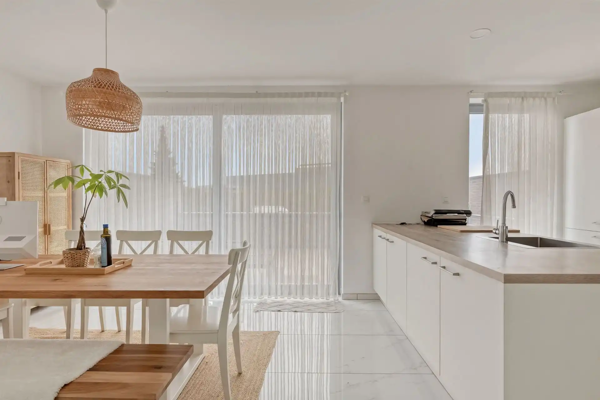 Energiezuinige duplex met 3 slaapkamers en ruim terras foto 7
