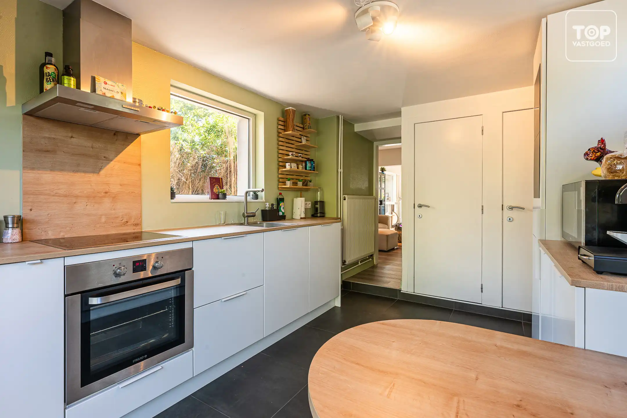 Charmante, instapklare woning in hartje Vinderhoute foto 12