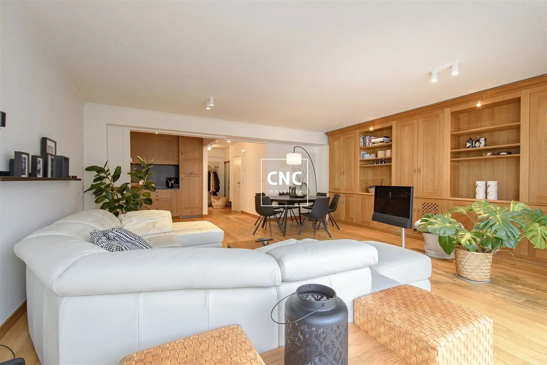 Gemeubeld en instapklaar appartement op centrale ligging foto 2