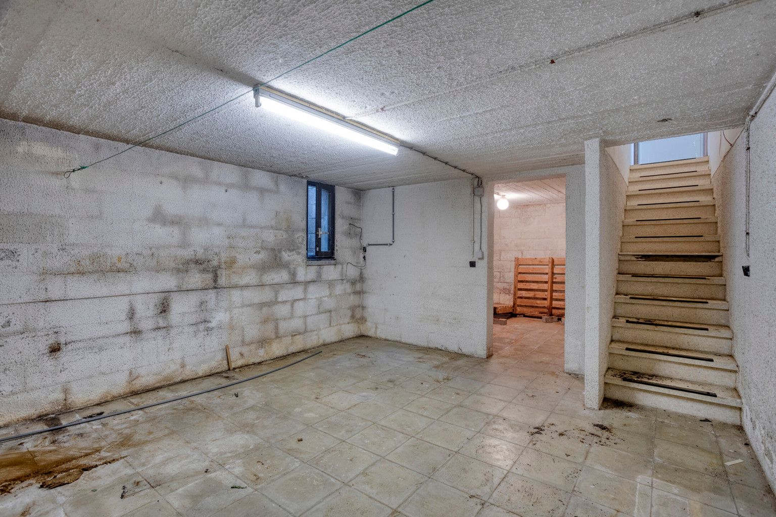 5 slaapkamer woning met tuin in Kumtich  foto 25