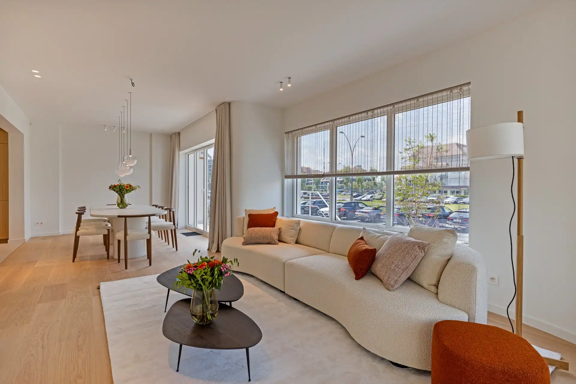 Exclusieve, volledig gerenoveerde hoekvilla met adembenemend zeezicht aan de Zeedijk. foto 12