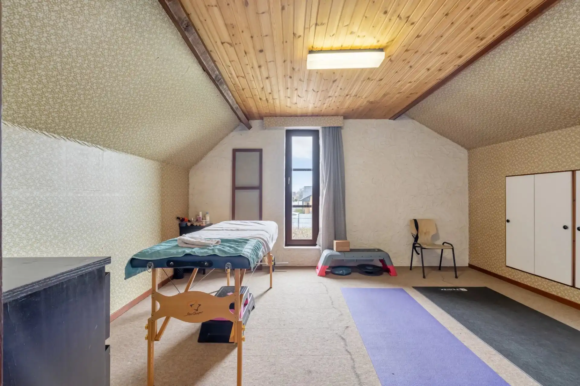 Ruime woning op een prachtig perceel te Koersel foto 15