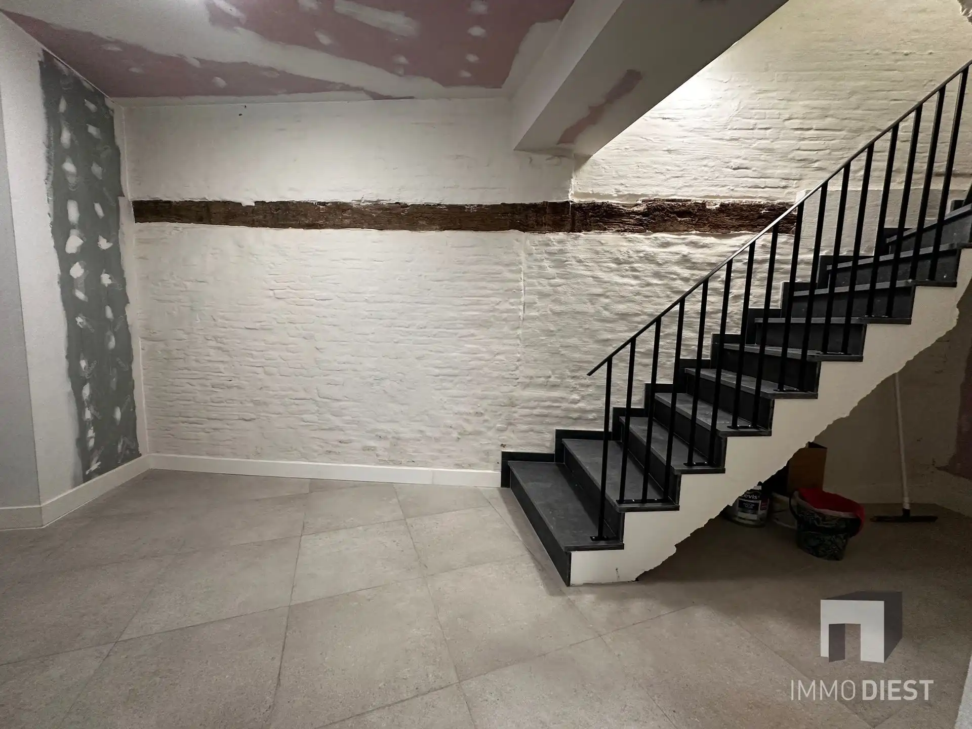 Knap appartement met terras en 2 slpks - centrum Diest - veel lichtinval foto 2