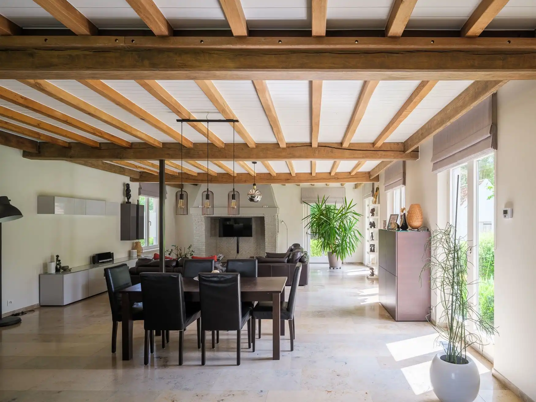 Karaktervolle villa met 5 slaapkamers nabij Ooidonk foto 7