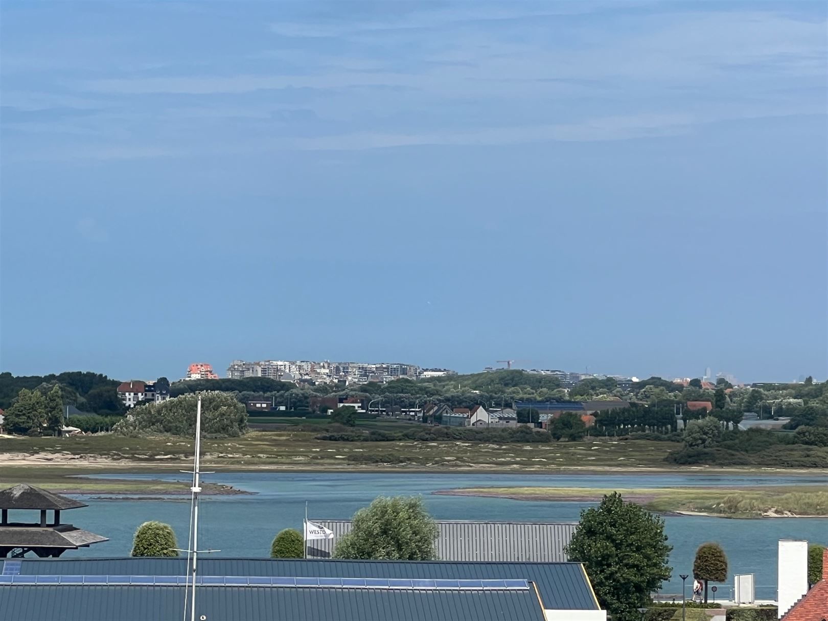 Prachtig dak / hoekappartement met unieke zichten foto 3