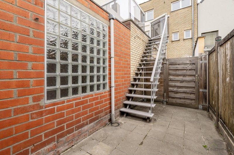Prachtig gerenoveerd  energiezuinig duplexappartement op wandelafstand van de zee foto 27