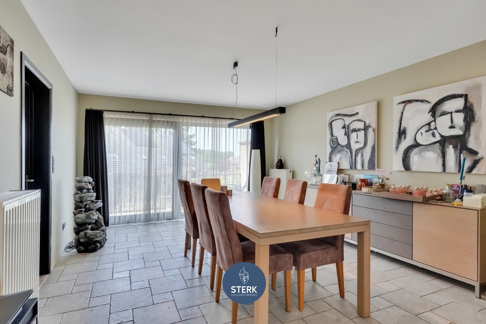 INSTAPKLAAR DUPLEX-APPARTEMENT MET 3 SLPKS EN 2 TERRASSEN TE REKEM !  foto 8